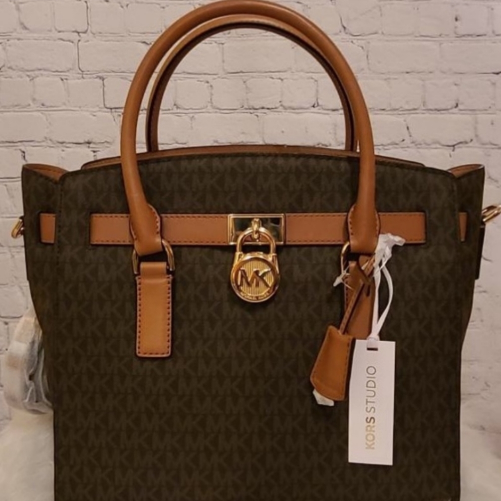 Like new(still have tags) Michael kors Hamilton satchel and matching wallet